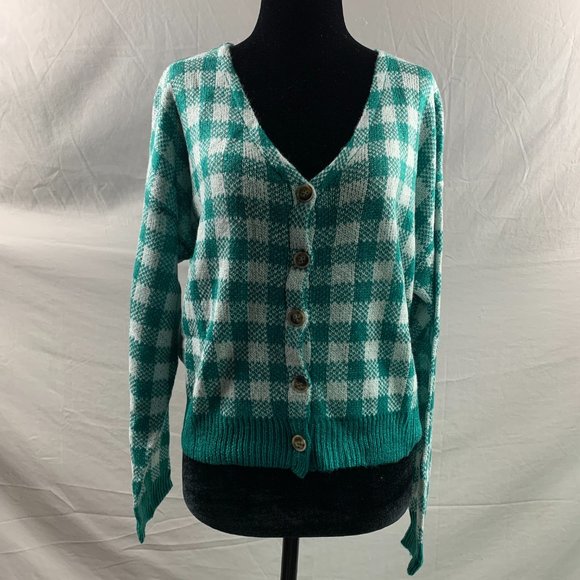 Gingham Button Up Crop Cardigan - Picture 6 of 6